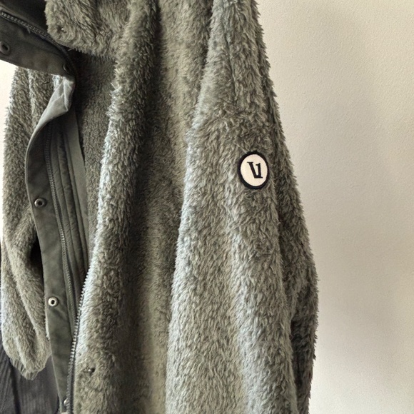 Vuori women's Cozy Sherpa Jacket Green Size Medium NWOT - Picture 11 of 14